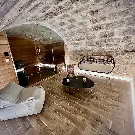 Le Corneille - Jacuzzi, Sauna & Parking Par Atypique * Ruan