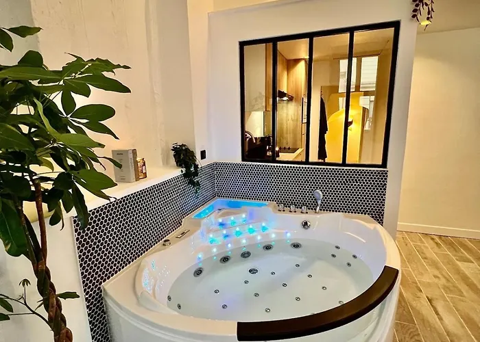 Le Corneille - Jacuzzi, Sauna&parking Par Atypique